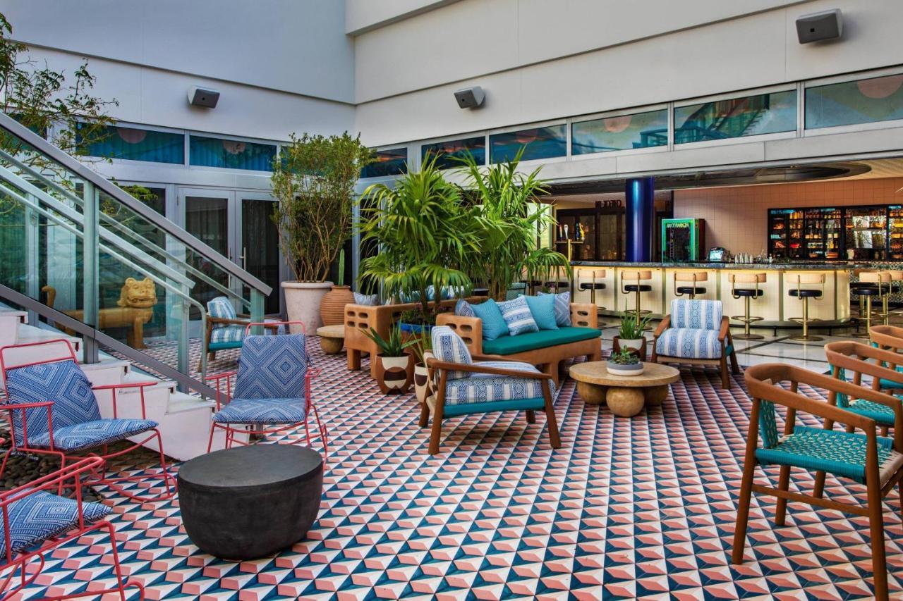 Moxy Miami South Beach Hotel Miami Beach Exterior foto